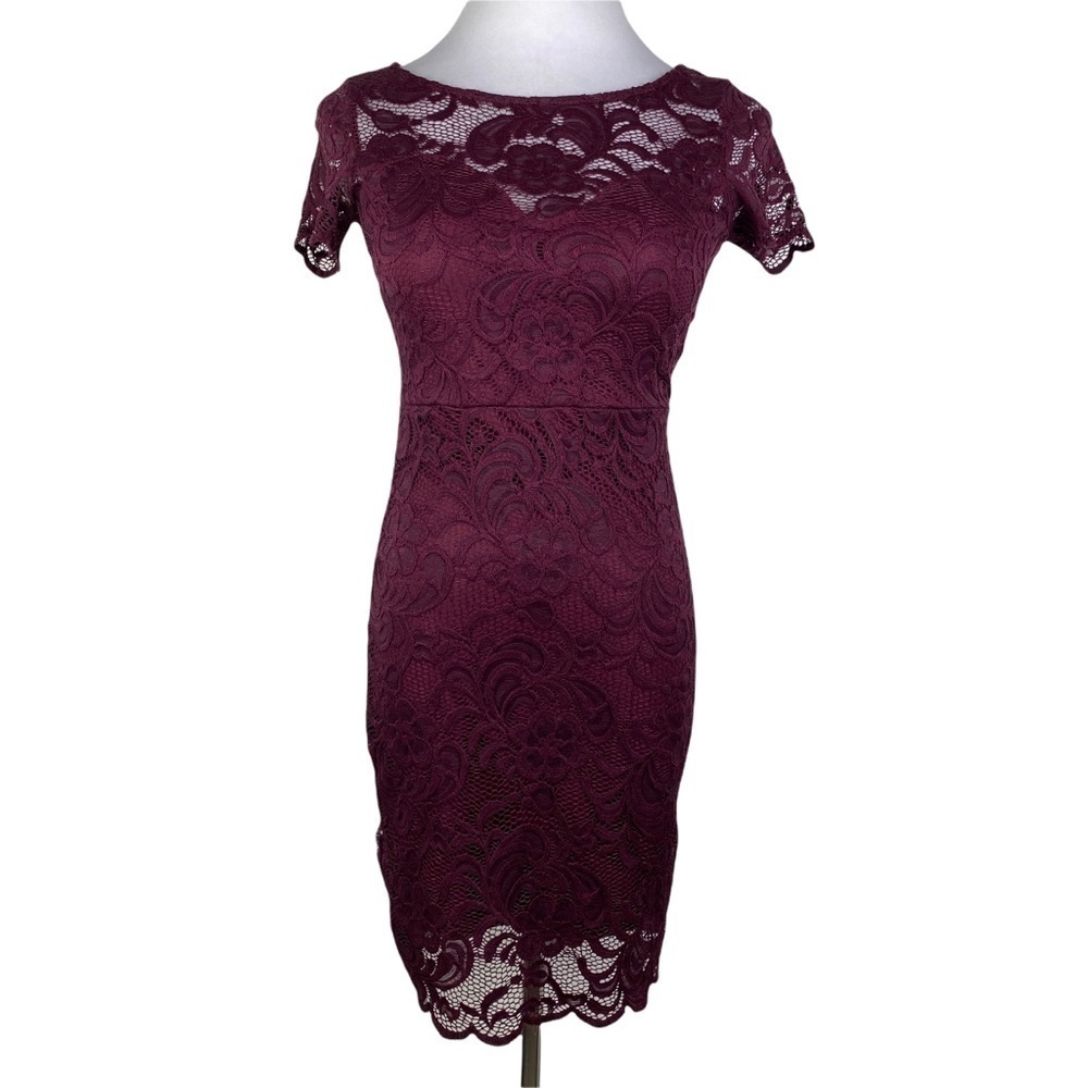 Ambiance Burgundy Wine Lace Stretch Dress Women's Small Scalloped Hem Lined